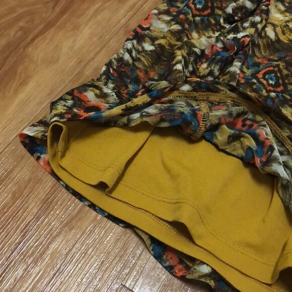 Apt. 9 Colorful Flutter Sleeve Ruffle Peplum Blouse Size Petite Small - Picture 5 of 12